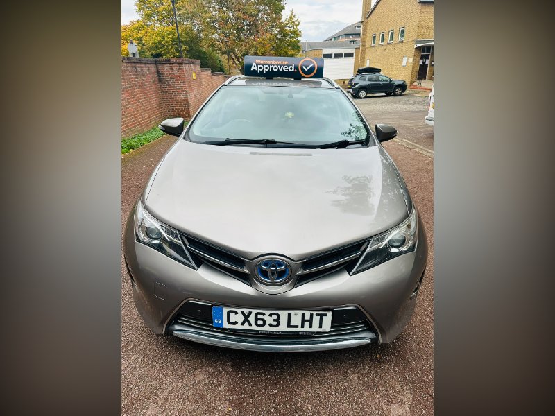 2013 Toyota Auris